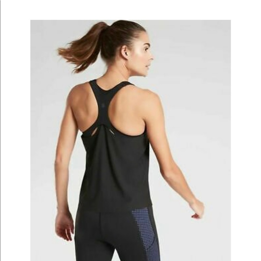 Athleta Ultimate 2-in-1 Support Top NWOT Size: Small Color: Black